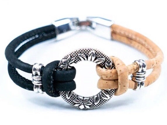 Handcrafted Cork Bracelet - Eco-Friendly Jewelry for a Sustainable Lifestyle