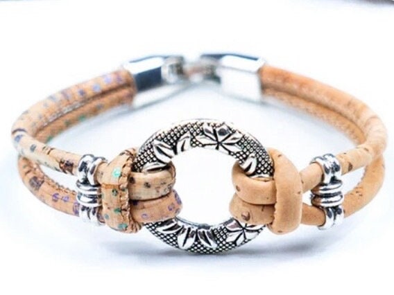 Handcrafted Cork Bracelet - Eco-Friendly Jewelry for a Sustainable Lifestyle